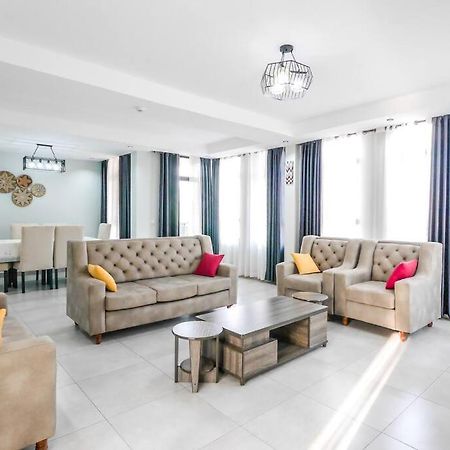 Ultra Modern Apartment In Nyarutarama Kigali Bagian luar foto