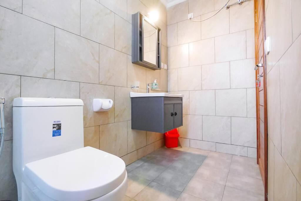 Ultra Modern Apartment In Nyarutarama Kigali Bagian luar foto