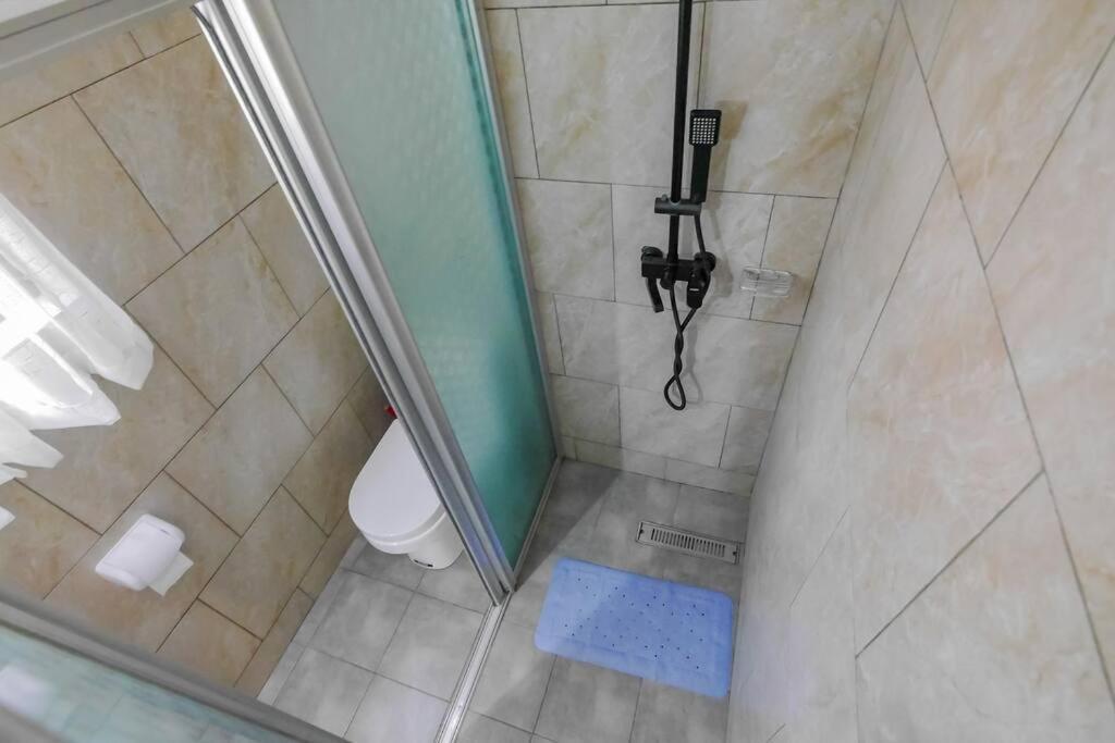 Ultra Modern Apartment In Nyarutarama Kigali Bagian luar foto