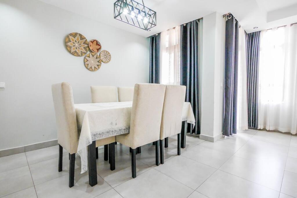 Ultra Modern Apartment In Nyarutarama Kigali Bagian luar foto